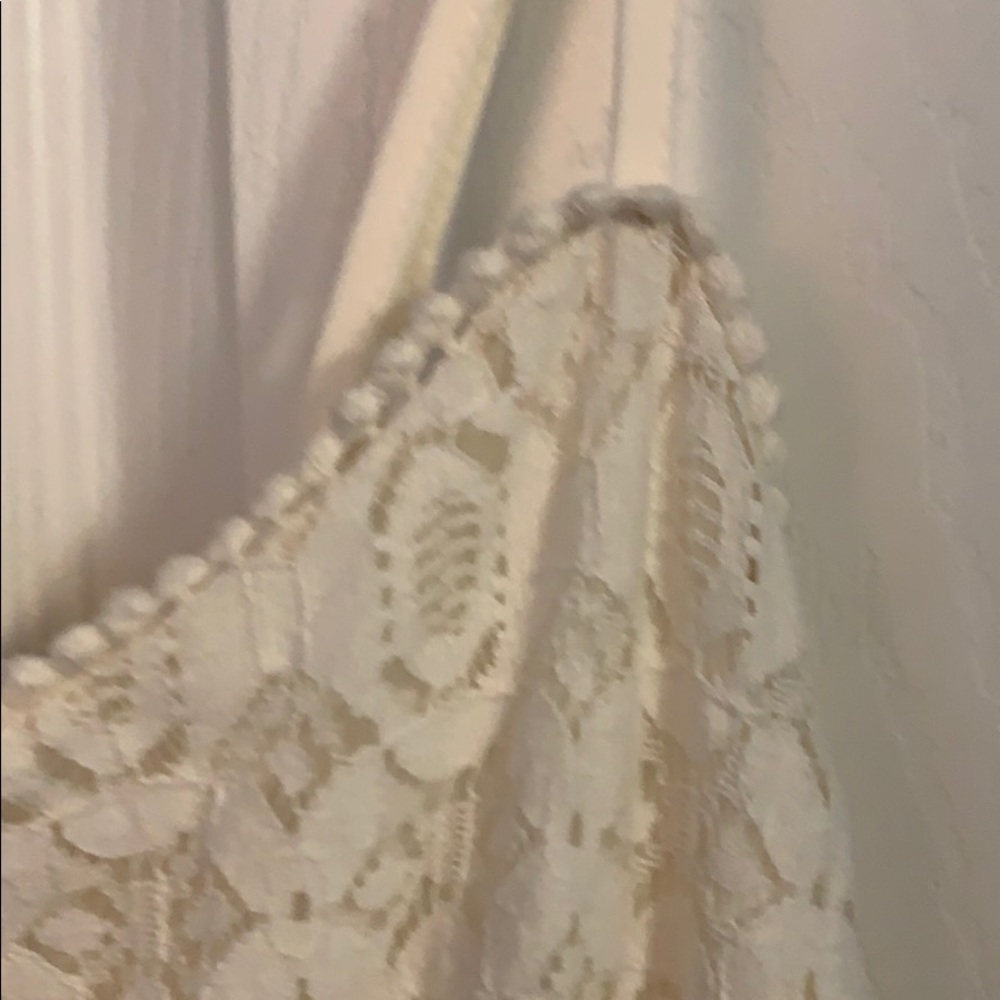Lace romper - Picture 5 of 5